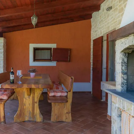 Prisedi By Interhome Hébergement de vacances Krnica