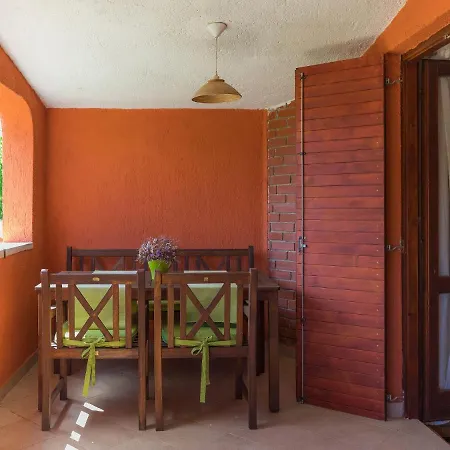 Prisedi By Interhome Krnica