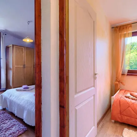 Prisedi By Interhome Krnica