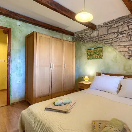 Prisedi By Interhome * Krnica